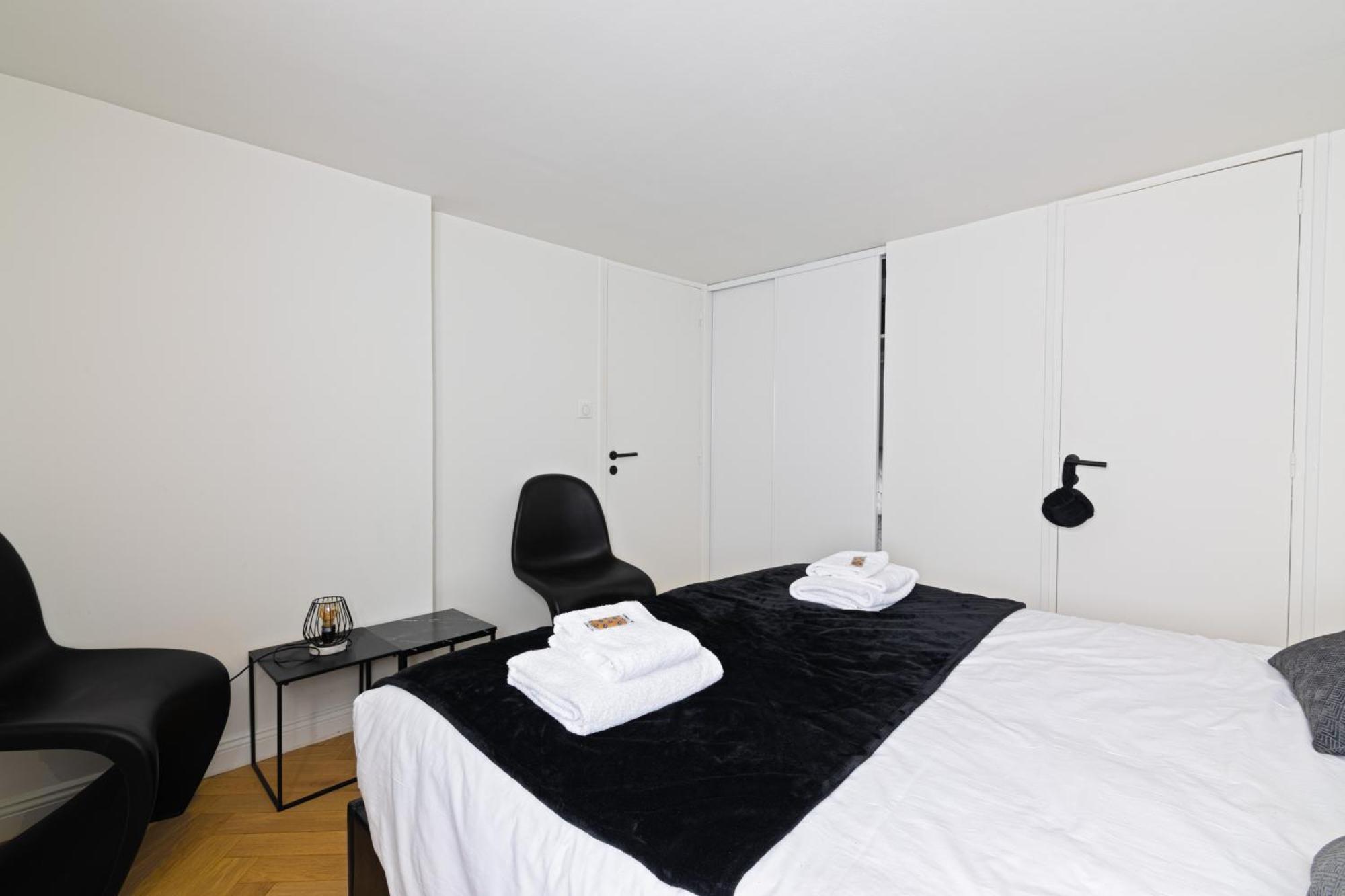 Elegant Appartement Pres Du Musee Du Louvre Et Du Jardin Des Tuileries Free Netflix Париж Екстериор снимка